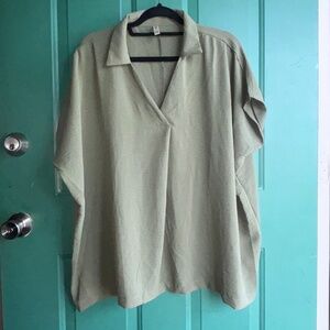 Zenana large / XL olive green top